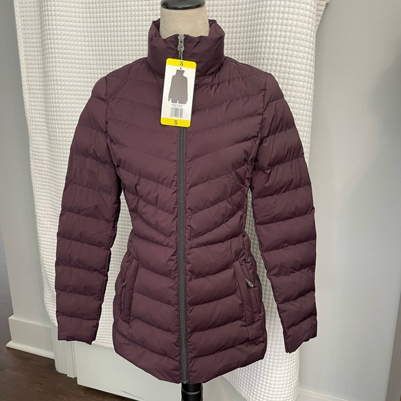 32 Degrees Jackets & Blazers - NWT 32 Degree Heat Ladies Puffer Jacket. Size S
